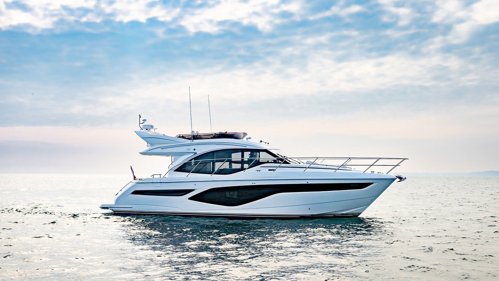 44ft Luxury Yacht View